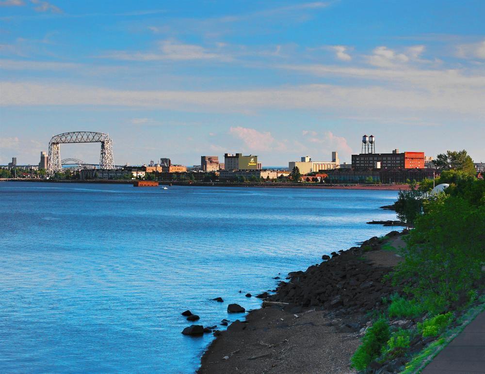 Sheraton Duluth Hotel Exterior photo